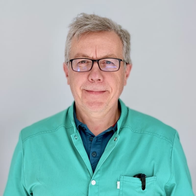 Dr Hugues MARET
